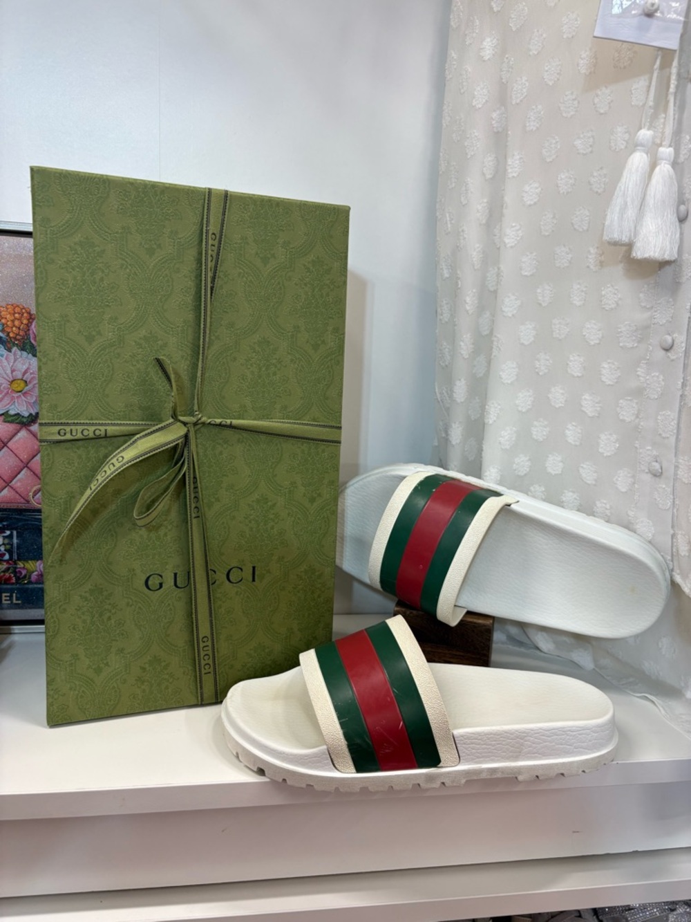 🔥🔥 Gucci White Slides with COA women size 10 men size 8 - Picture 3 of 8